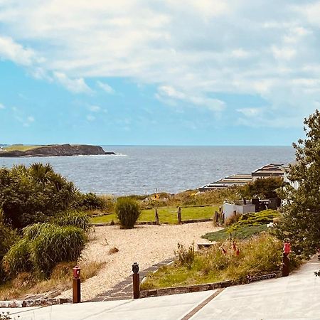 להינץ' Wild Atlantic Lodge Bed & Breakfast מראה חיצוני תמונה